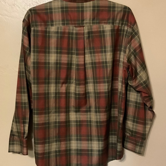 Cabela’s Long Sleeve Button Down - Picture 3 of 3
